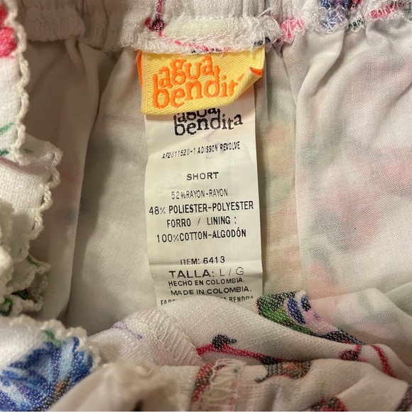 AGUA BENDITA Adisson Short in White Floral - Picture 5 of 6